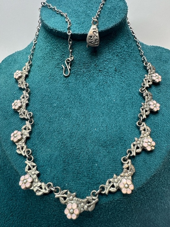 Yochi NY Victorian Style Floral Link Necklace with Pink Swarovski Accents - Picture 7 of 9